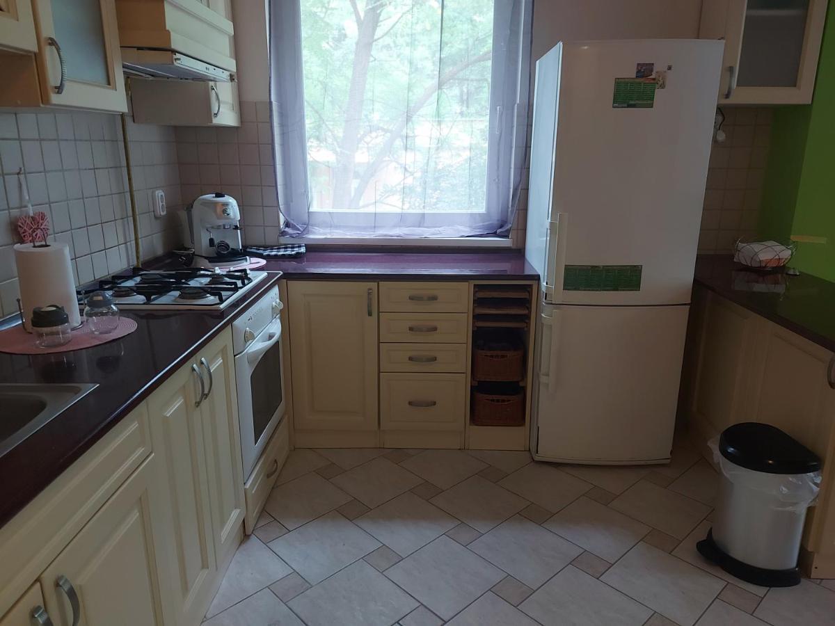 Lara Apartman Debreczyn Zewnętrze zdjęcie