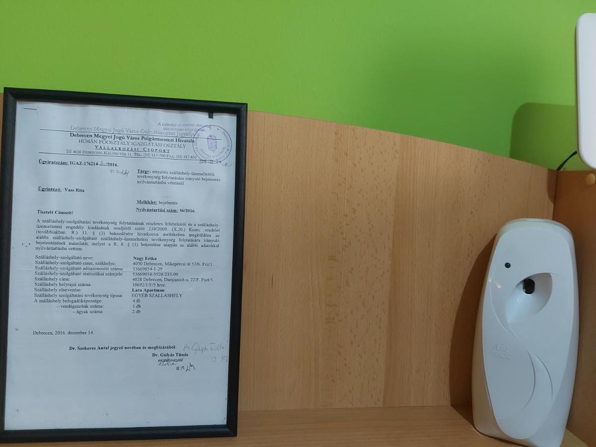 Lara Apartman Debreczyn Zewnętrze zdjęcie