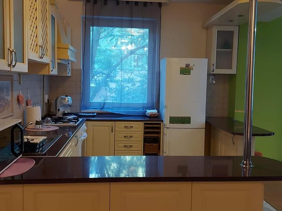 Lara Apartman Debreczyn Zewnętrze zdjęcie
