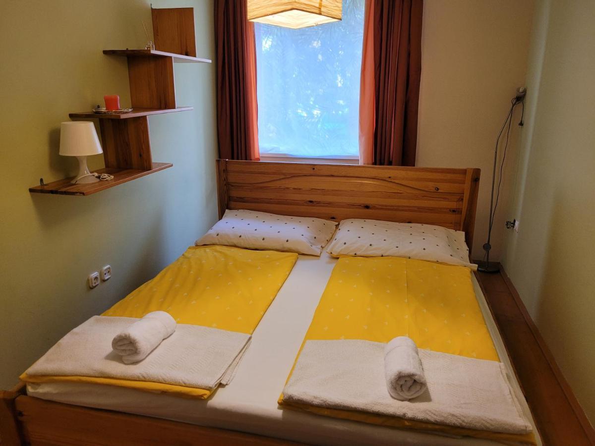 Lara Apartman Debreczyn Zewnętrze zdjęcie